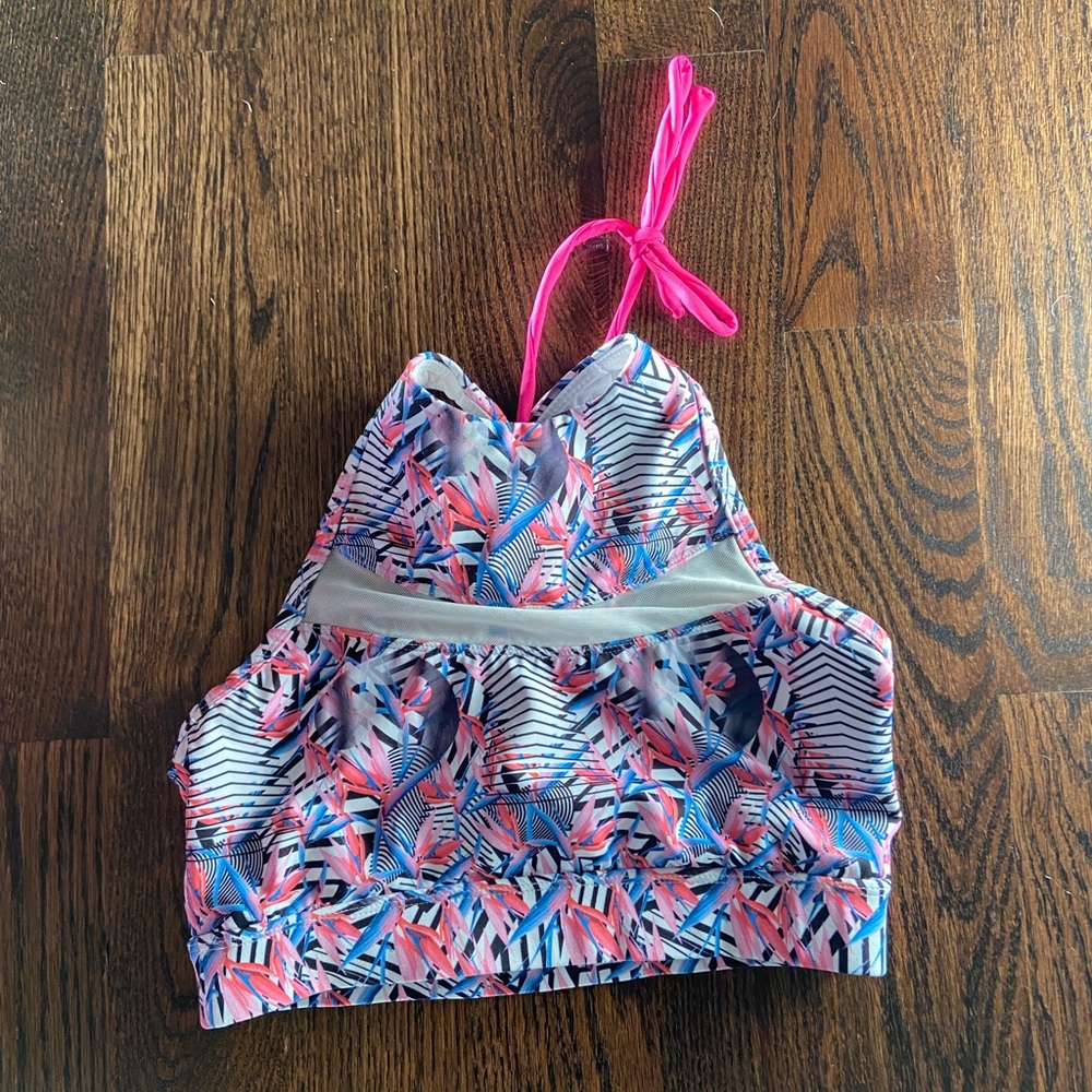 The Chestee sports bra. Padded collar bone protection. Size 8